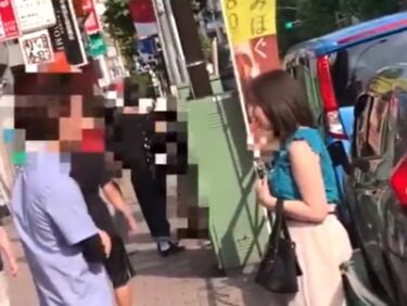 ガチで街中でナンパした神乳素人♡推定Ｈカップはある乳を揺らしてねっとりハメ